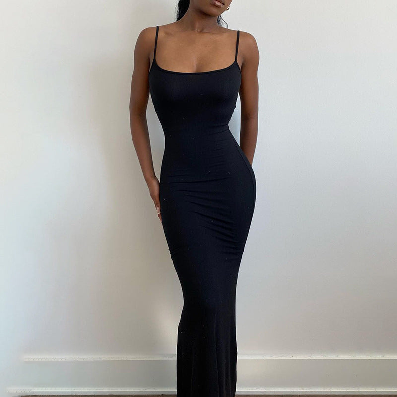 Vestido Comprido de Alças Ajustáveis com Corte Sereia