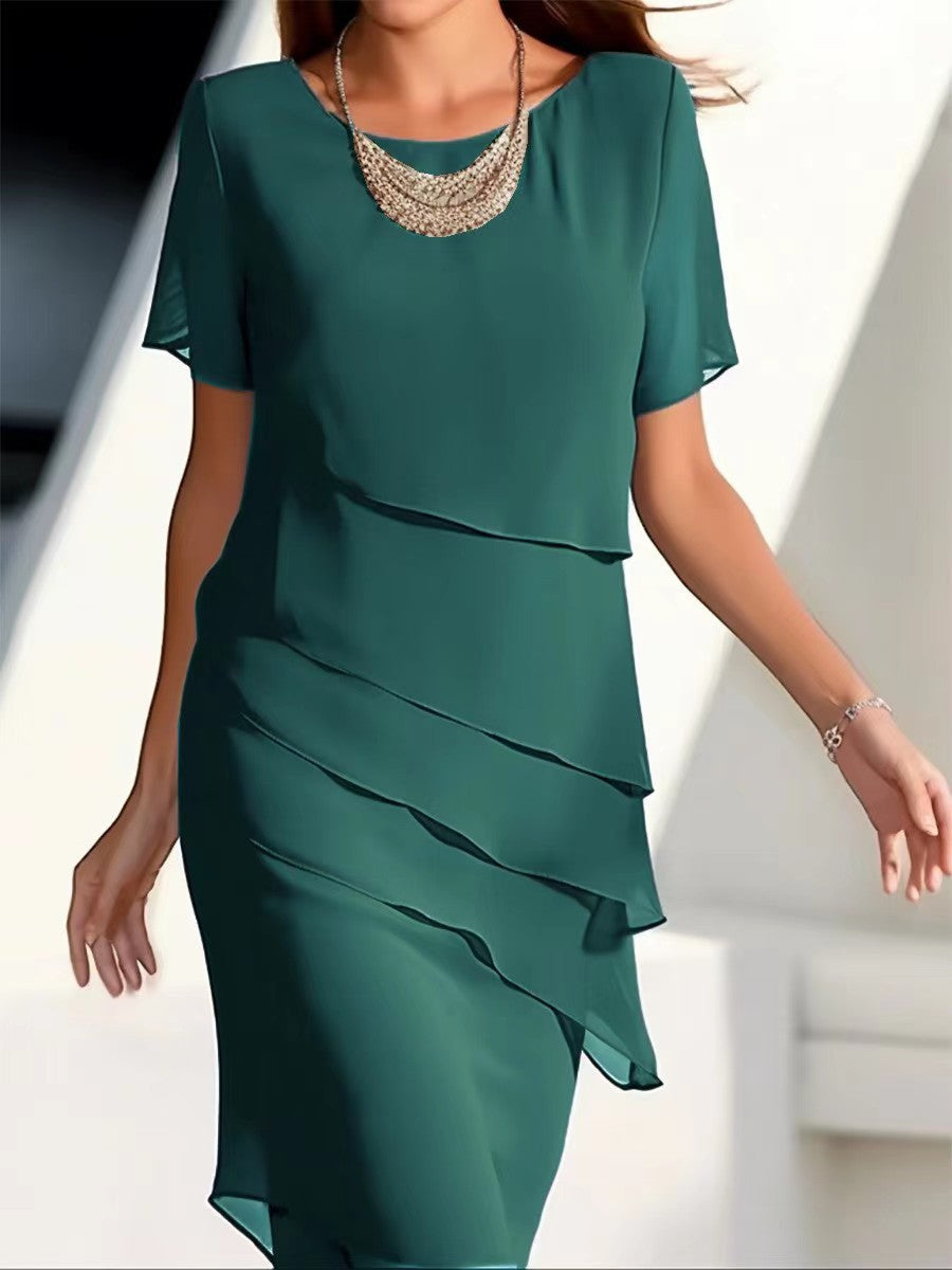 Vestido Midi Evasé com Folhos e Manga Curta
