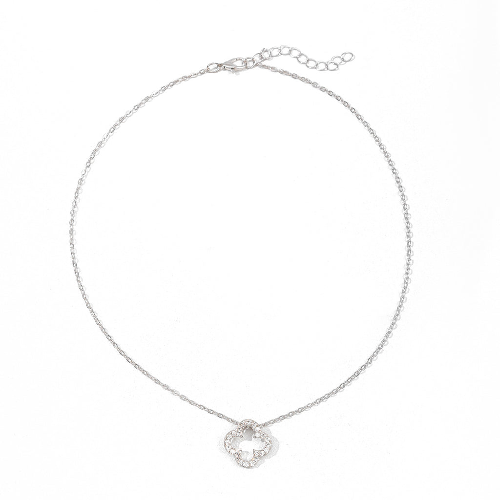 Four-Leaf Clover Necklace Wholesale New Cross-Border Alloy Jewelry Niche High-End Diamond Necklace Pendant Women's Clavicle Chain