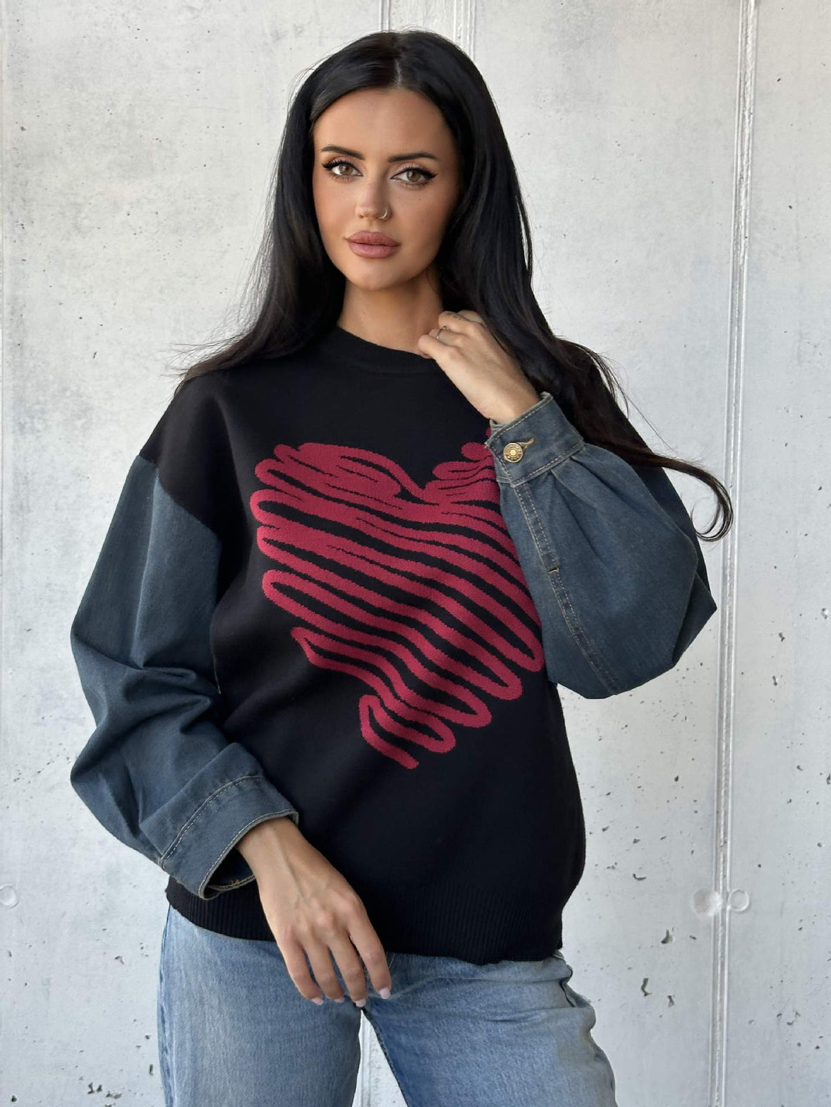 European and American Cross-Border Autumn and Winter Export Sweaters Round Neck Denim Sleeve Sweaters Heart Pattern Simple Tops European and American Women's Clothing