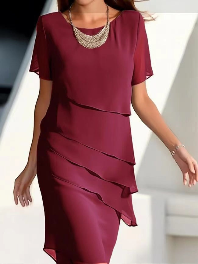 Vestido Midi Evasé com Folhos e Manga Curta
