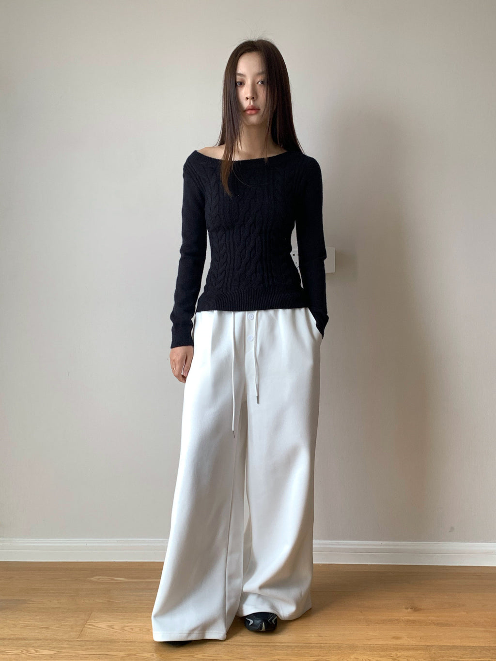Camisola feminina de malha torcida, manga comprida, corte justo e estilo coreano