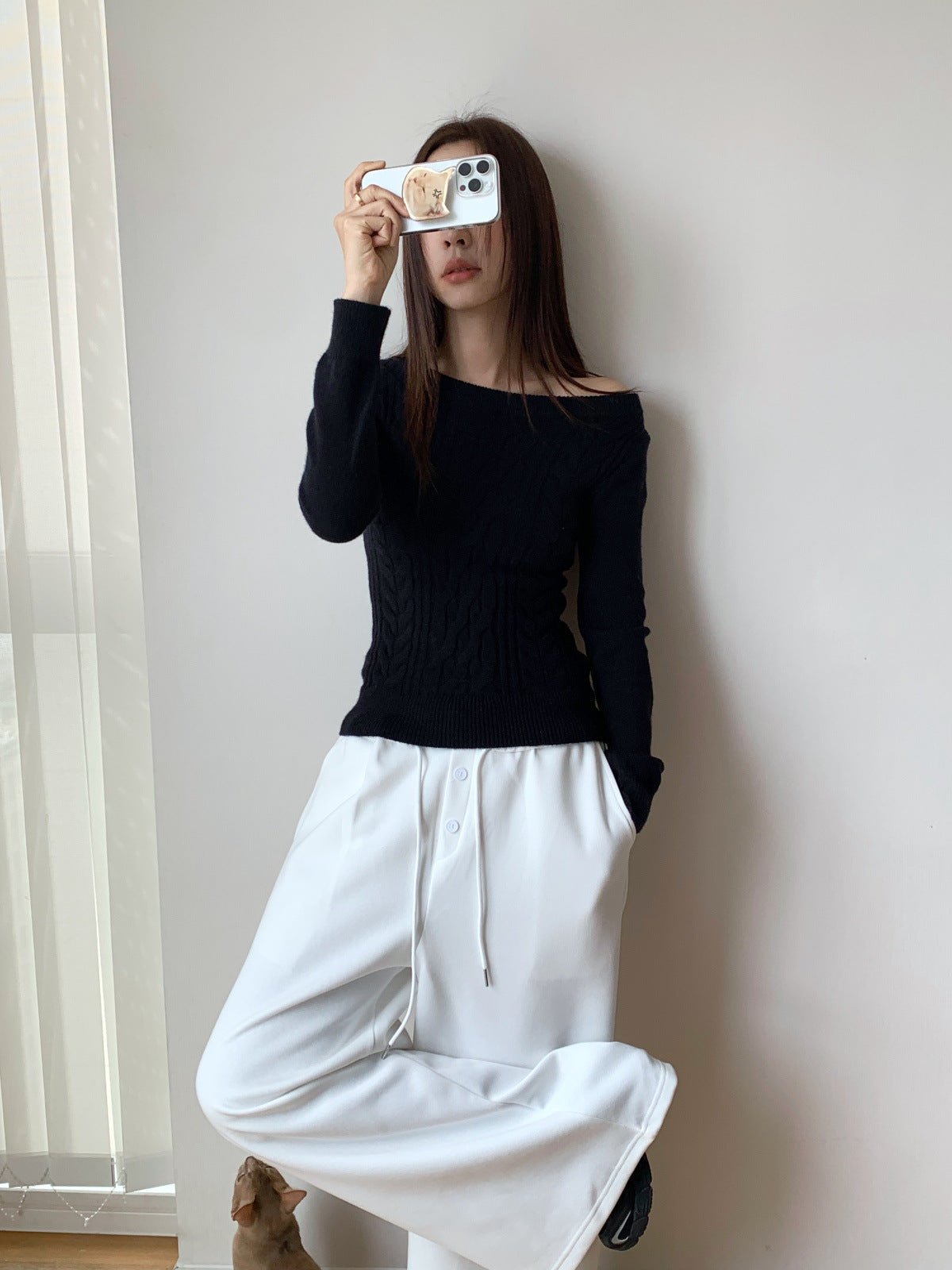 Camisola feminina de malha torcida, manga comprida, corte justo e estilo coreano