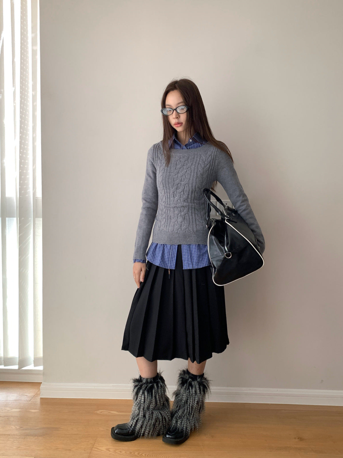 Camisola feminina de malha torcida, manga comprida, corte justo e estilo coreano