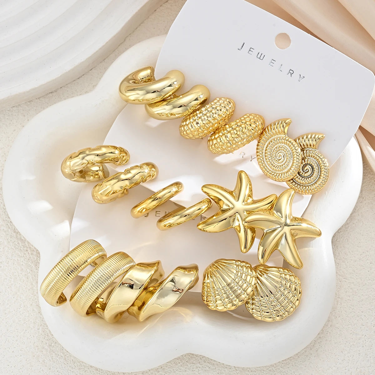 Conjunto de 18 Brincos Vintage Banhados a Ouro com Tema Oceano
